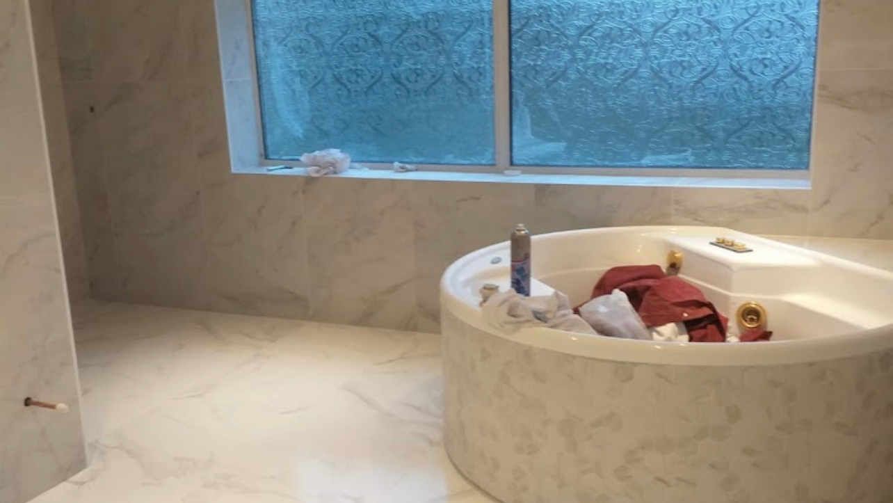 Expert tiler in Uk · Photos 2