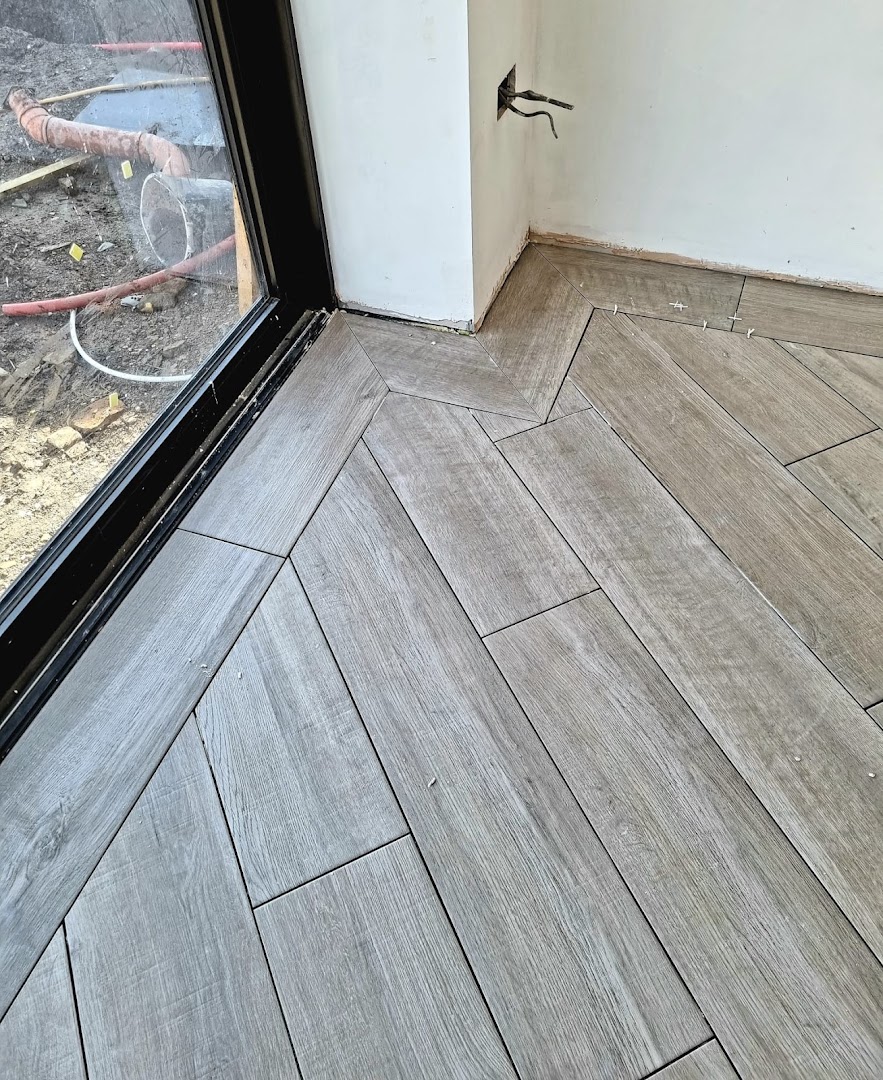 Expert tiler in Uk · Photos 5