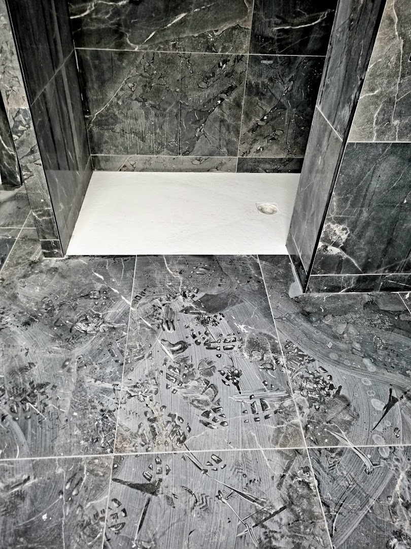 Expert tiler in Uk · Photos 10